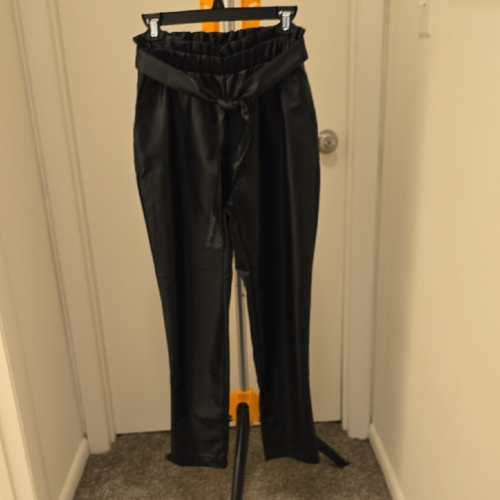 $5 - MUST BUNDLE - NWOT Bagatelle Black Faux Leather Paperbag Pants